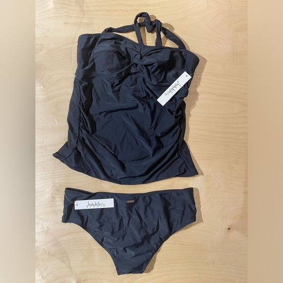 Nicole Miller Studio 2 Piece Swimsuit Large (HR) - Picture 5 of 12